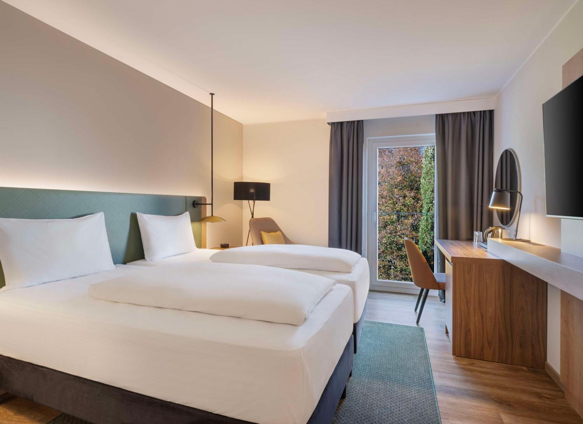 Hilton Garden Inn Innsbruck Tivoli Ngoại thất bức ảnh